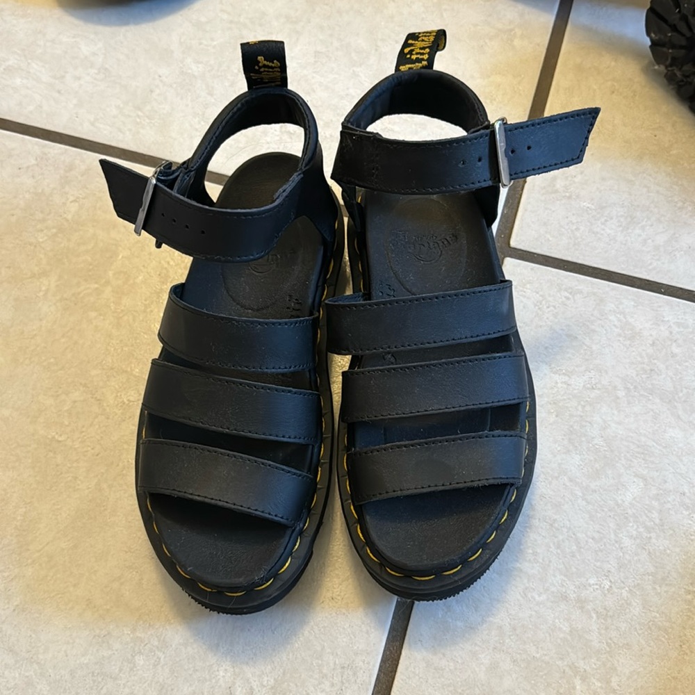 Dr. Marten Blaire Sandals size US 5 EUR 36